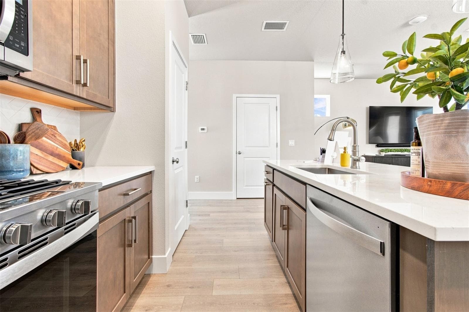 Kitchen - 2807 CRIMSON CAP ST, ODESSA