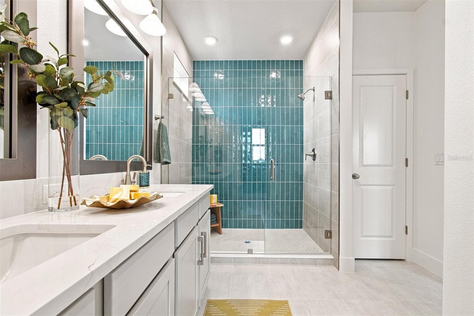 Owner's Bath - 2807 CRIMSON CAP ST, ODESSA
