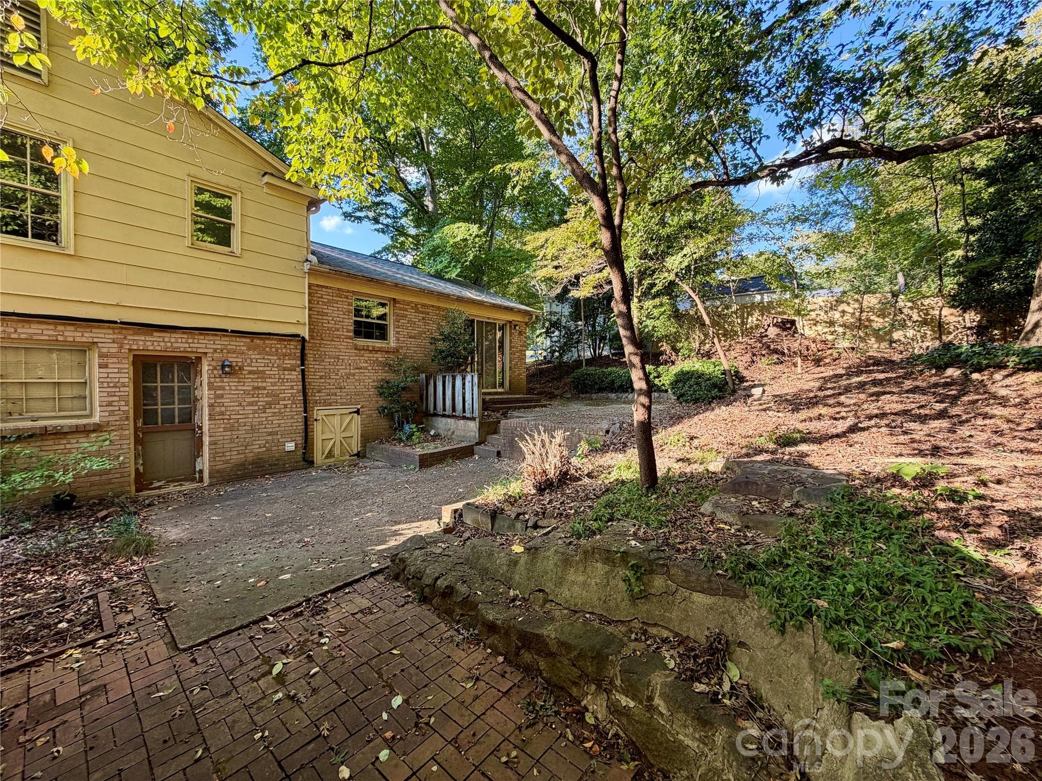 Single Family Residence at 6207 Colchester Place, Charlotte, photo 10 of 10