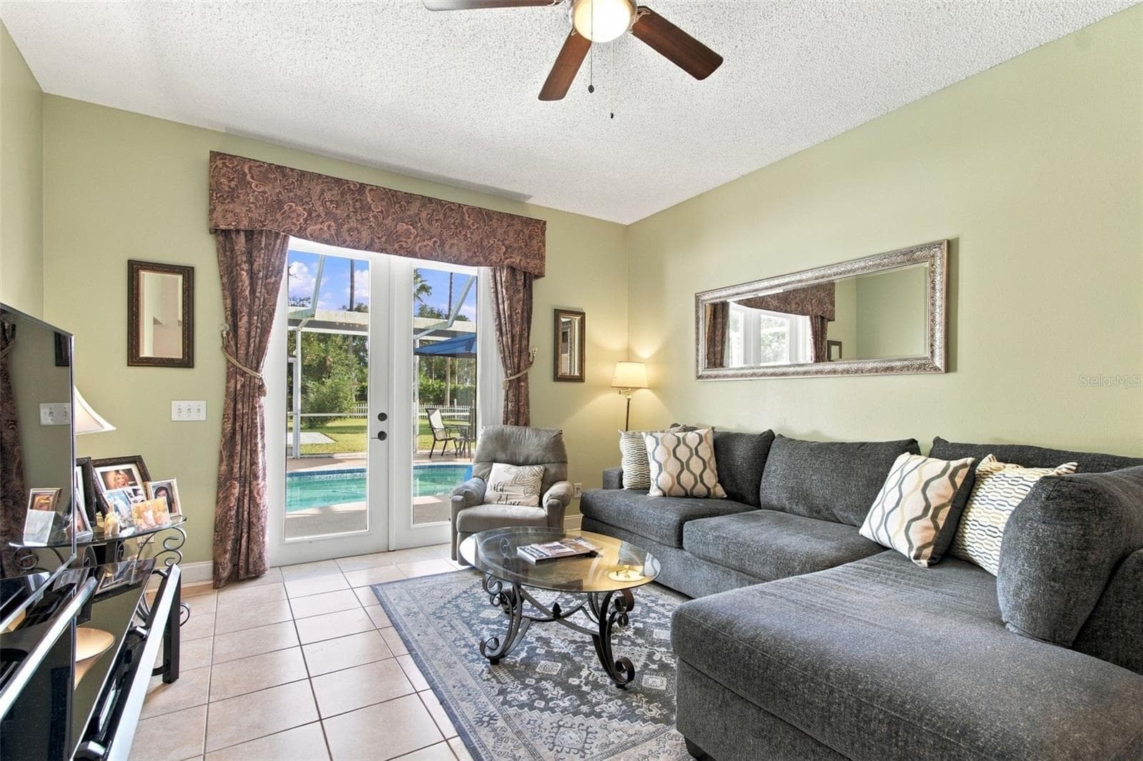 Single Family Residence at 10225 GOLDENBROOK WAY, TAMPA, photo 22 of 73