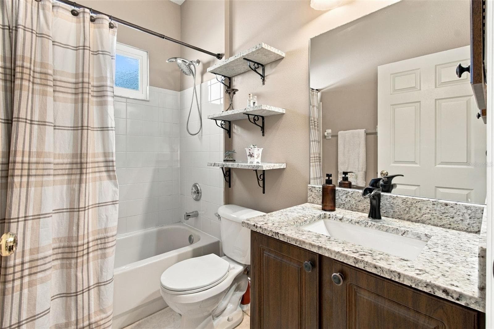 Single Family Residence at 10225 GOLDENBROOK WAY, TAMPA, photo 26 of 73