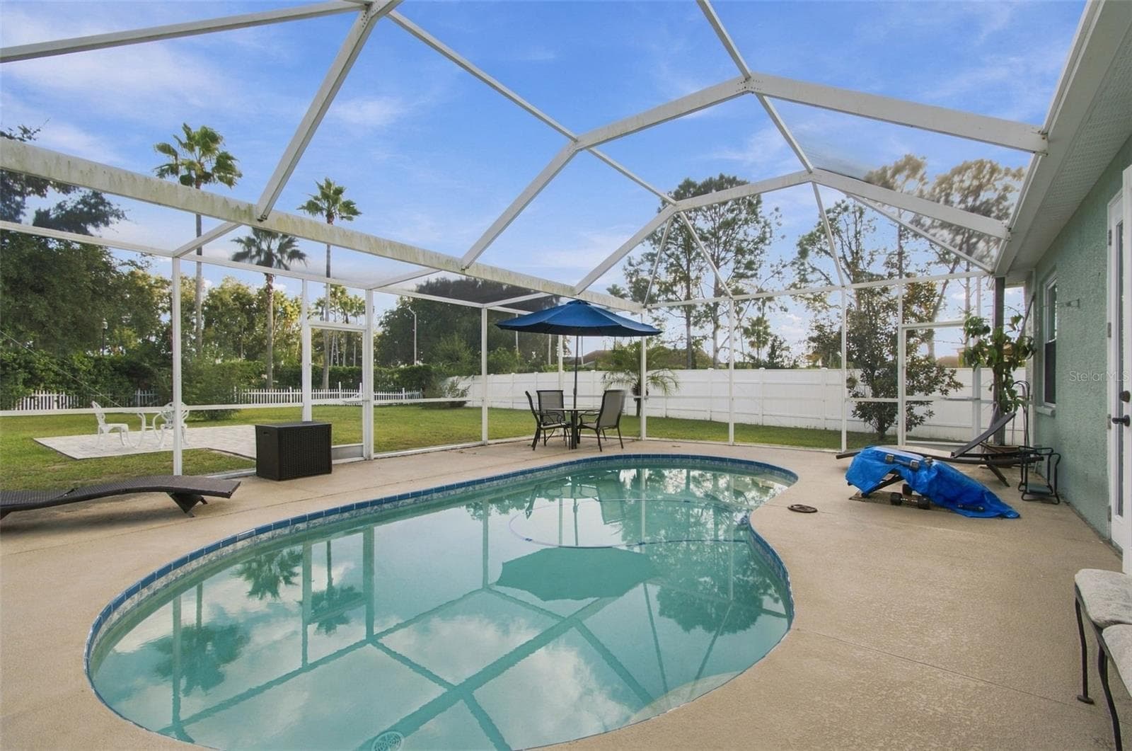 Single Family Residence at 10225 GOLDENBROOK WAY, TAMPA, photo 38 of 73