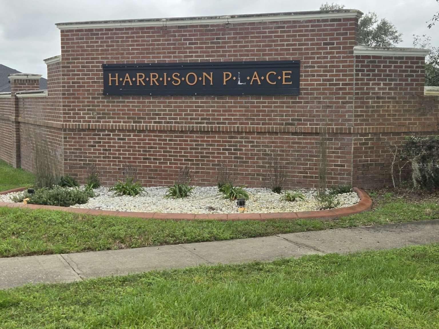 Harrison Place community entrance sign; not located on the subject property. - 2462 HARRISON PLACE BLVD, LAKELAND