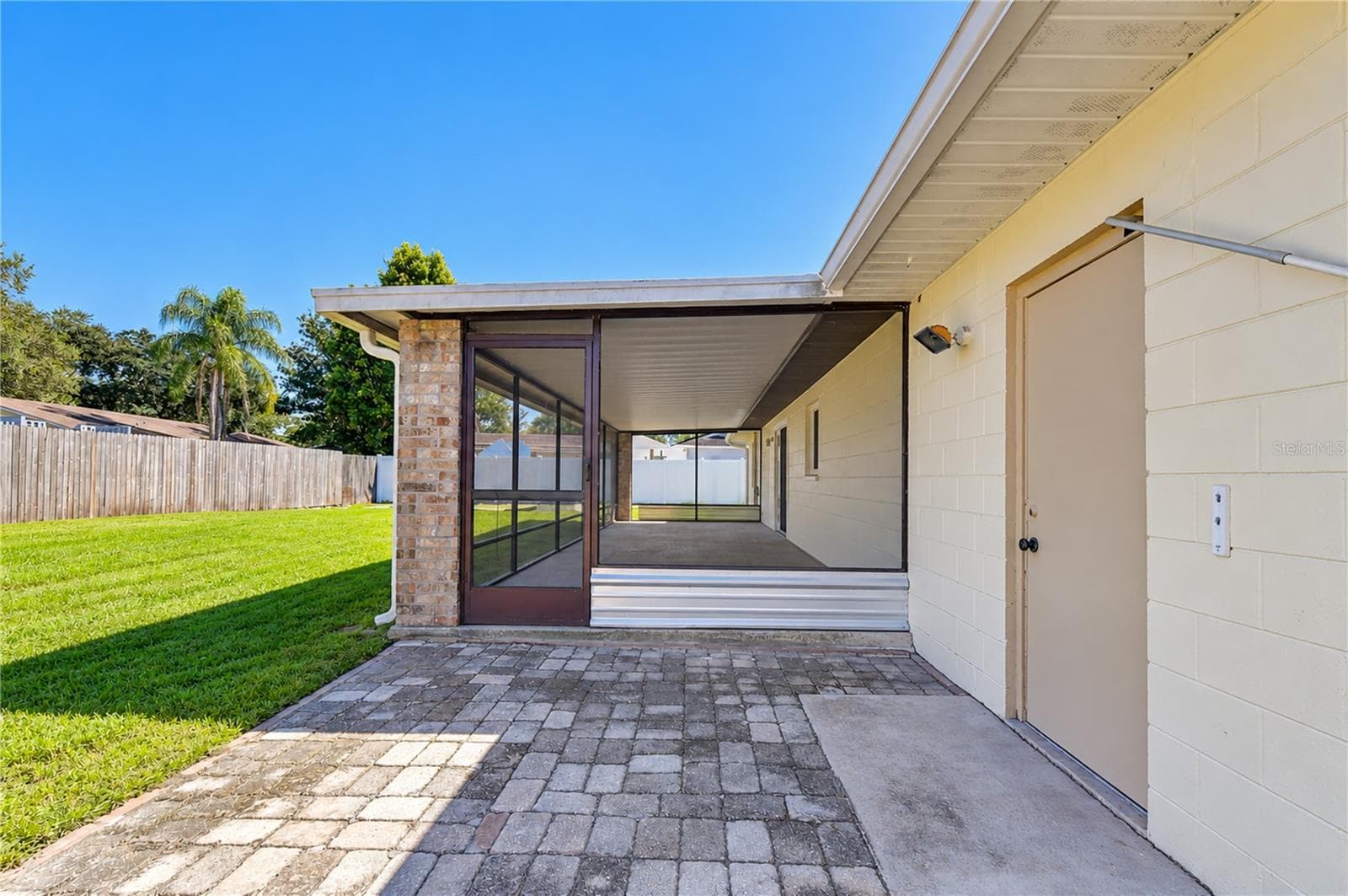 Single Family Residence at 4901 REGAN AVENUE, SEFFNER, photo 9 of 37