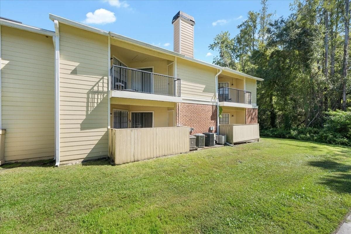 Condominium at 8754 MALLARD RESERVE DR #201, TAMPA, photo 13 of 14