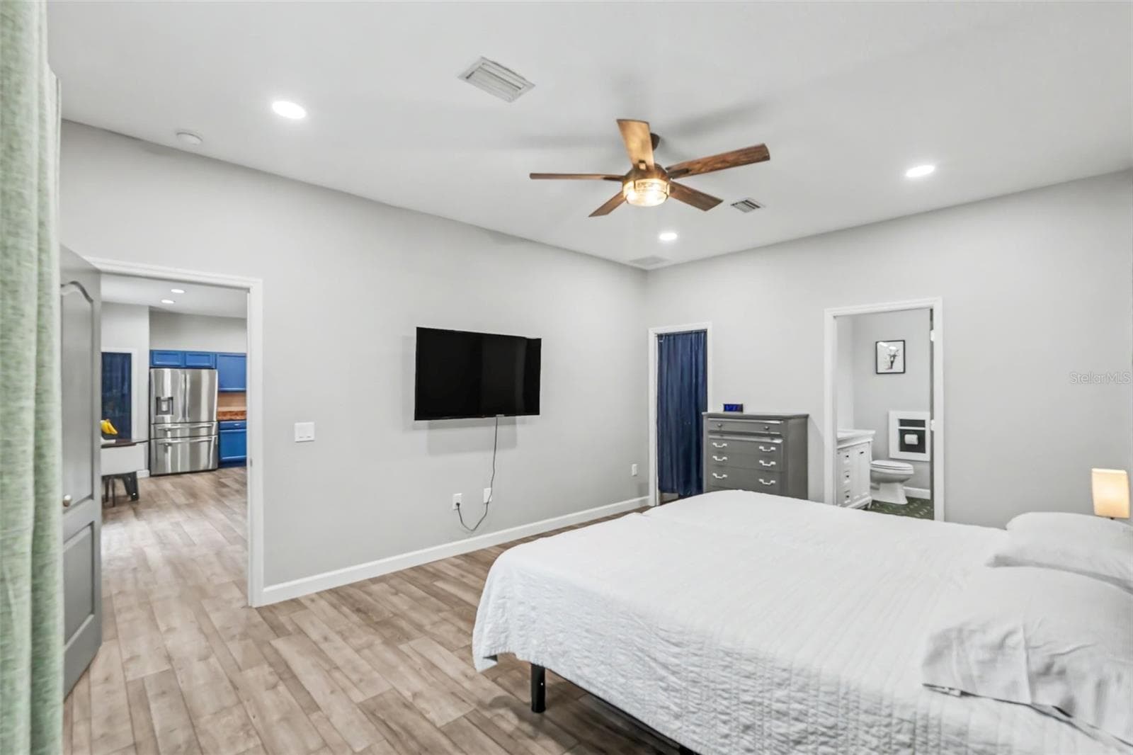 Single Family Residence at 8410 INDIAN LAUREL LN, BROOKSVILLE, photo 14 of 30