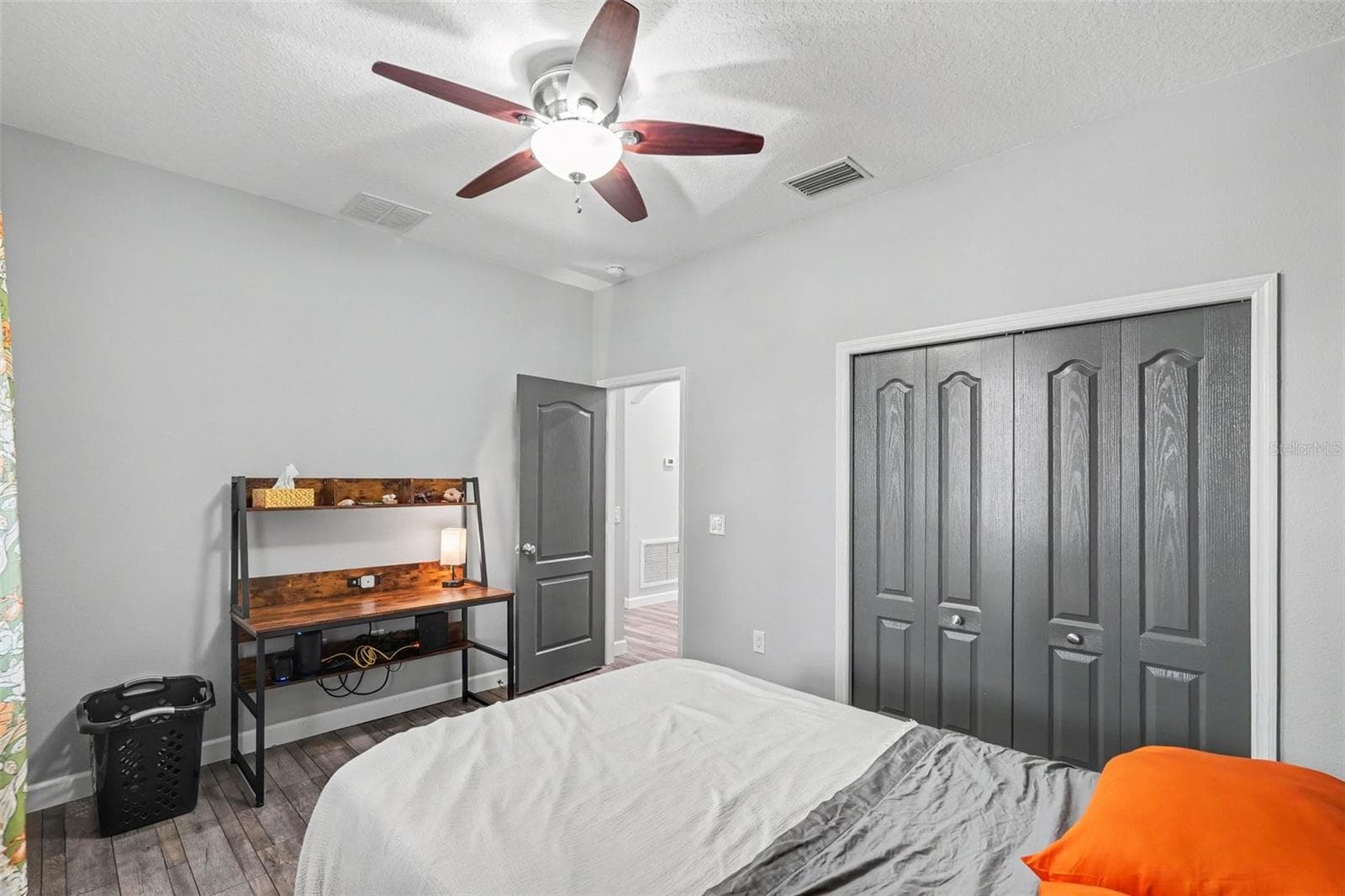 Single Family Residence at 8410 INDIAN LAUREL LN, BROOKSVILLE, photo 19 of 30
