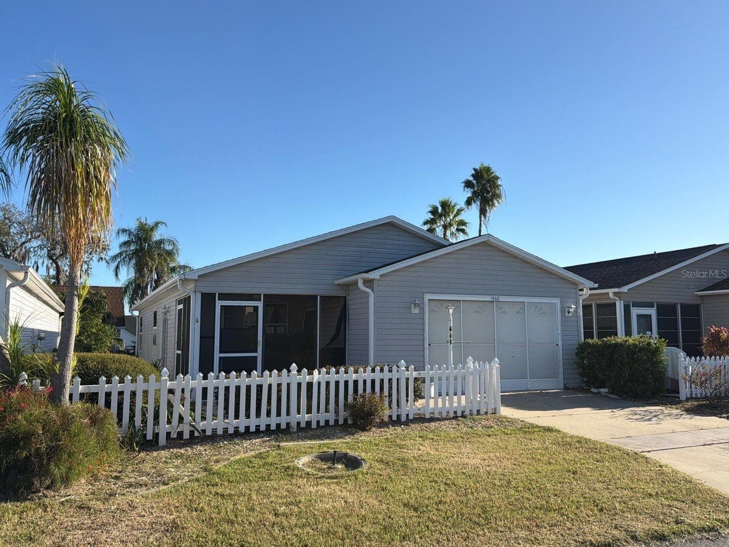 Single Family Residence at 468 HILDALGO DR, THE VILLAGES, photo 3 of 19