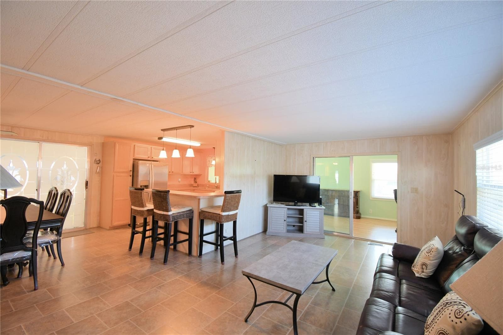 Manufactured Home at 4235 CEDARWOOD ST, WINTER HAVEN, photo 10 of 66