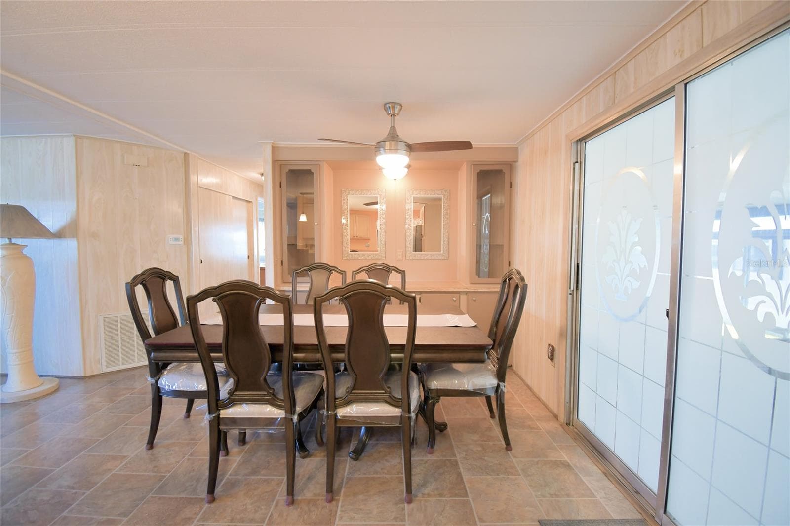 Manufactured Home at 4235 CEDARWOOD ST, WINTER HAVEN, photo 20 of 66