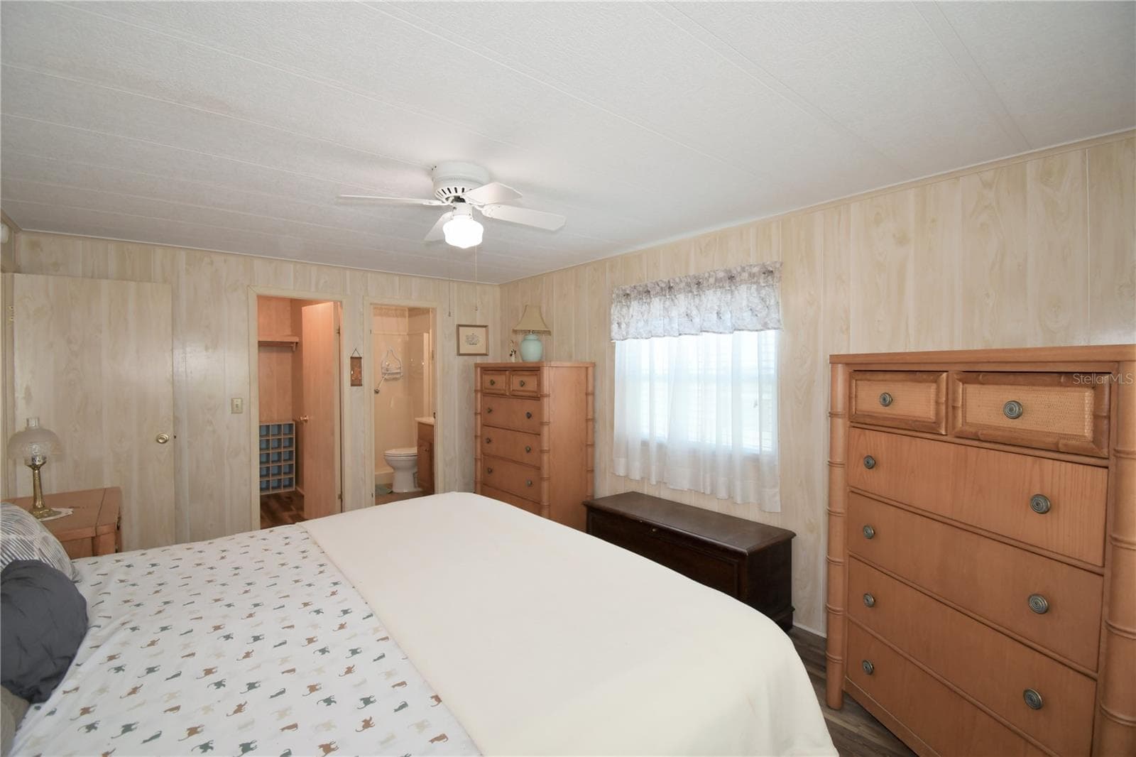 Manufactured Home at 4235 CEDARWOOD ST, WINTER HAVEN, photo 31 of 66