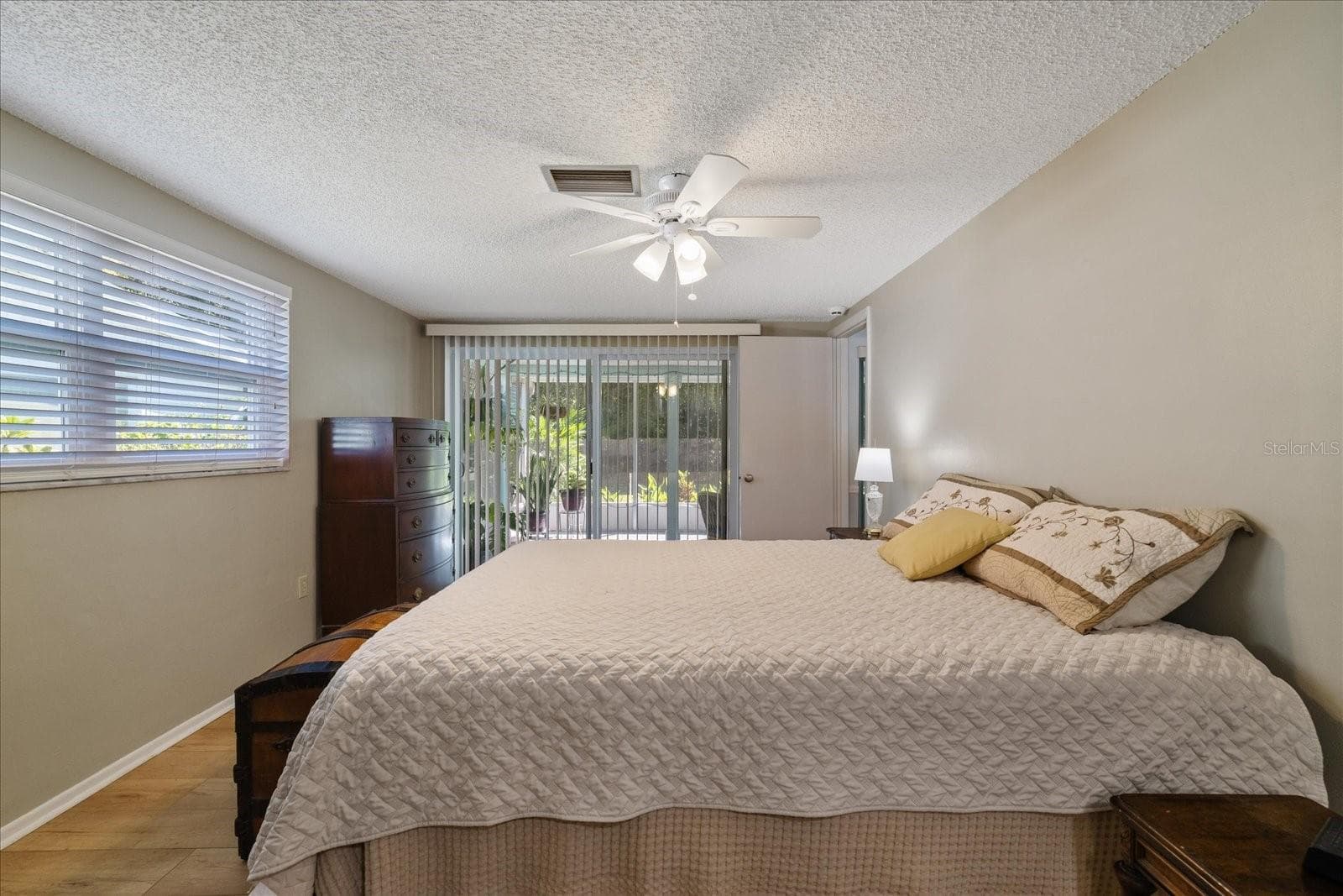 Primary suite - 8710 ARROWHEAD DR, HUDSON
