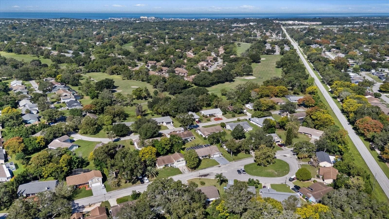 aerial view - 8710 ARROWHEAD DR, HUDSON