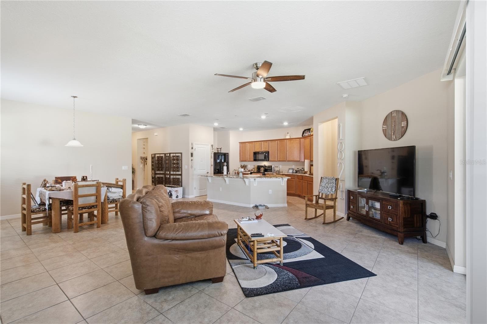 Single Family Residence at 11413 BRIGHTON KNOLL LOOP, RIVERVIEW, photo 3 of 25