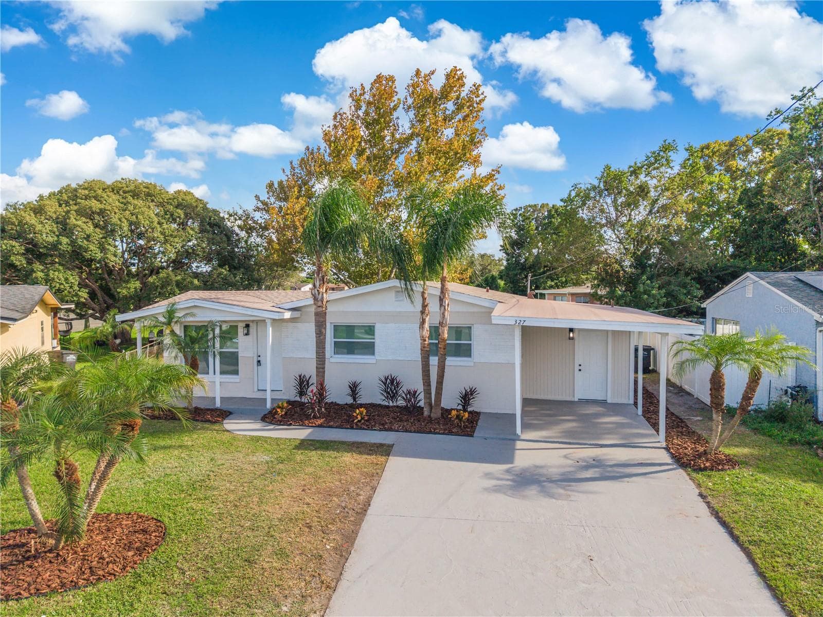 Single Family Residence at 327 AMADOR CIR, ORLANDO, photo 6 of 49