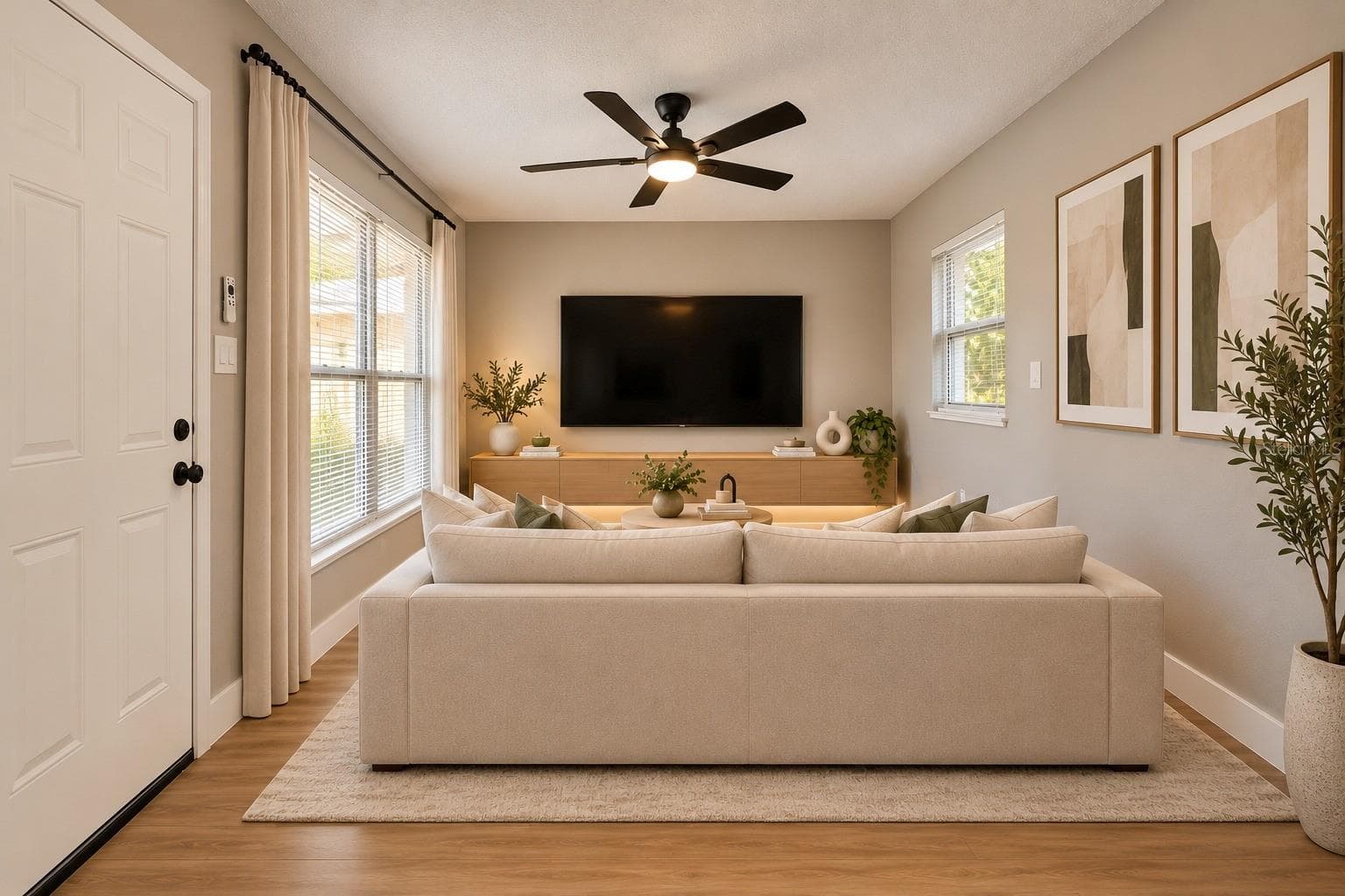 Single Family Residence at 327 AMADOR CIR, ORLANDO, photo 8 of 49
