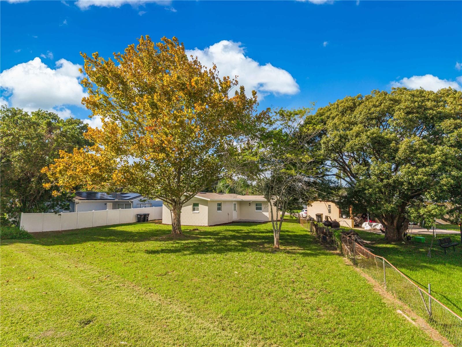 Single Family Residence at 327 AMADOR CIR, ORLANDO, photo 43 of 49