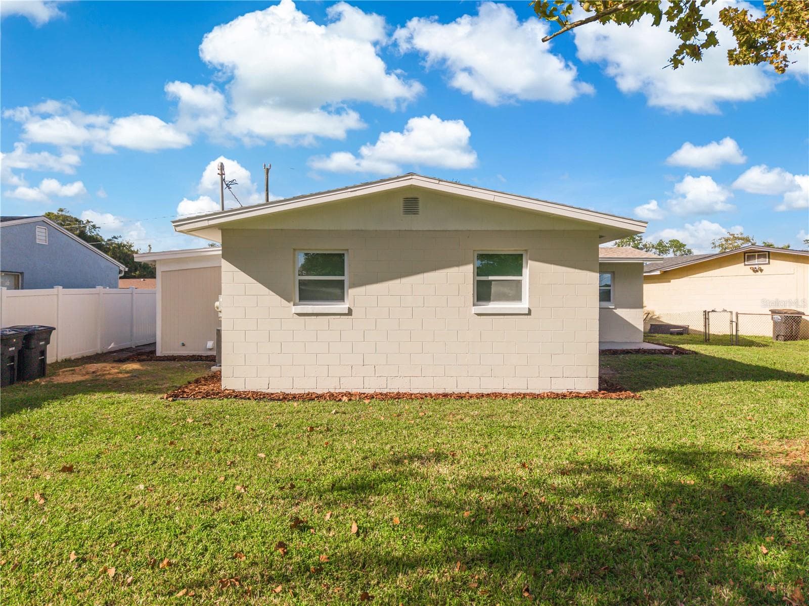Single Family Residence at 327 AMADOR CIR, ORLANDO, photo 46 of 49
