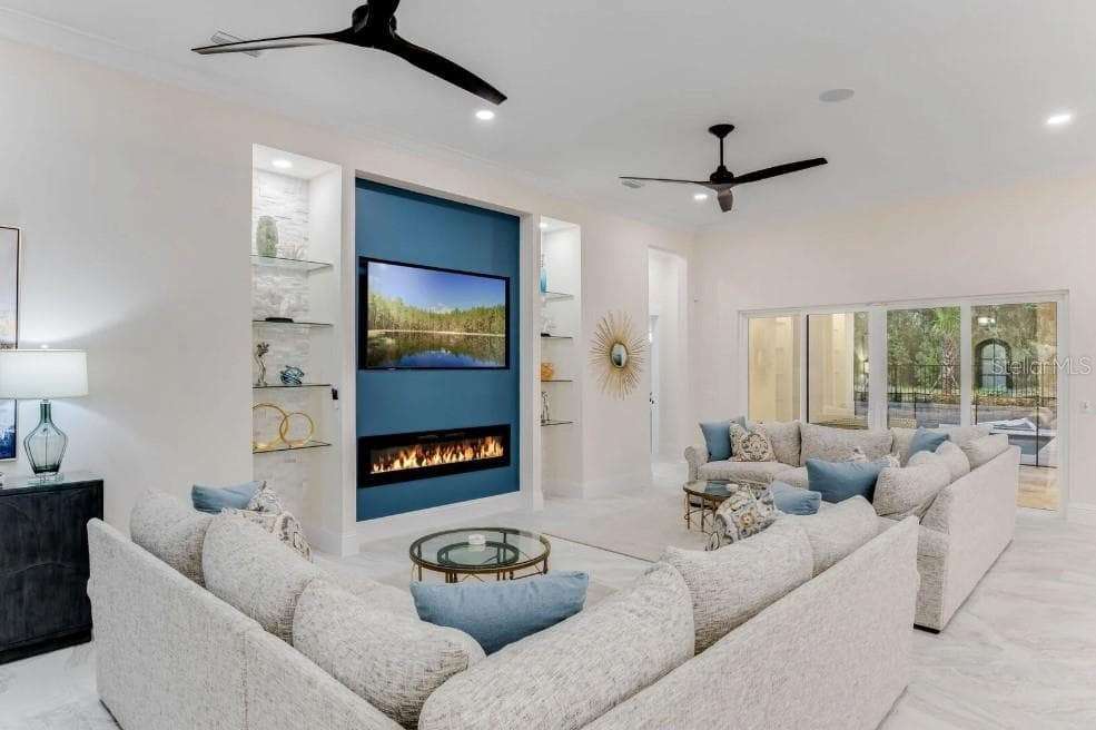 Single Family Residence at 7465 GATHERING LOOP, REUNION, photo 9 of 70