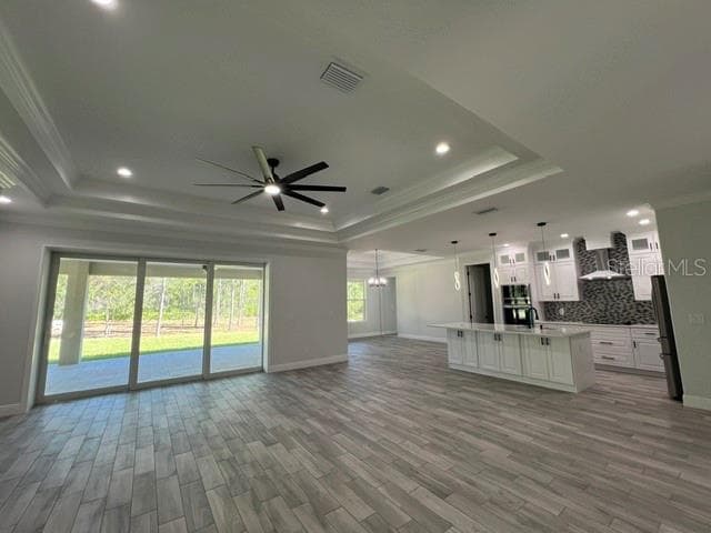Great Room with view of Kitchen and Dining Room - 18218 PALMDALE RD, WEEKI WACHEE