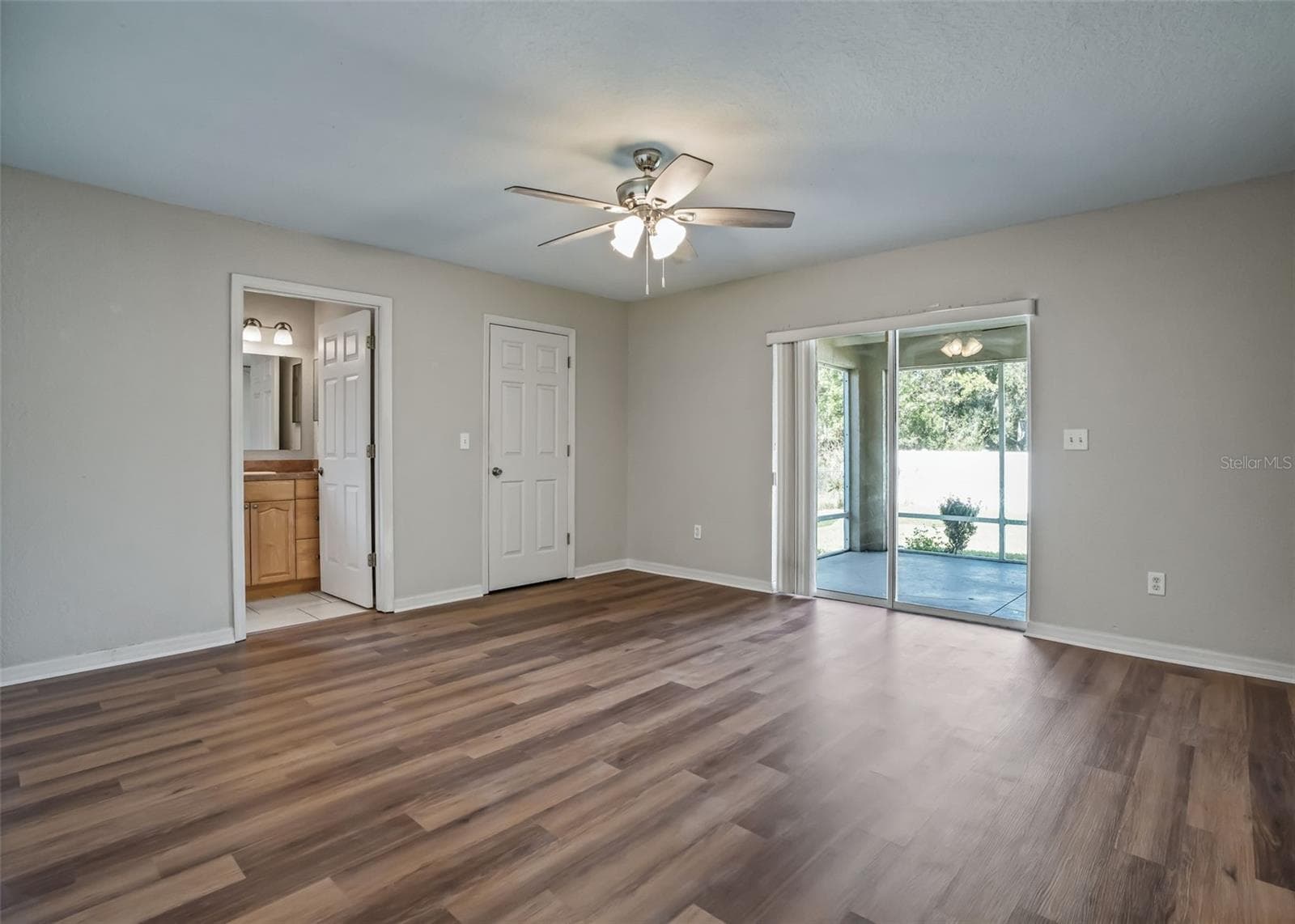 Single Family Residence at 9405 SE 161ST PL, SUMMERFIELD, photo 16 of 43