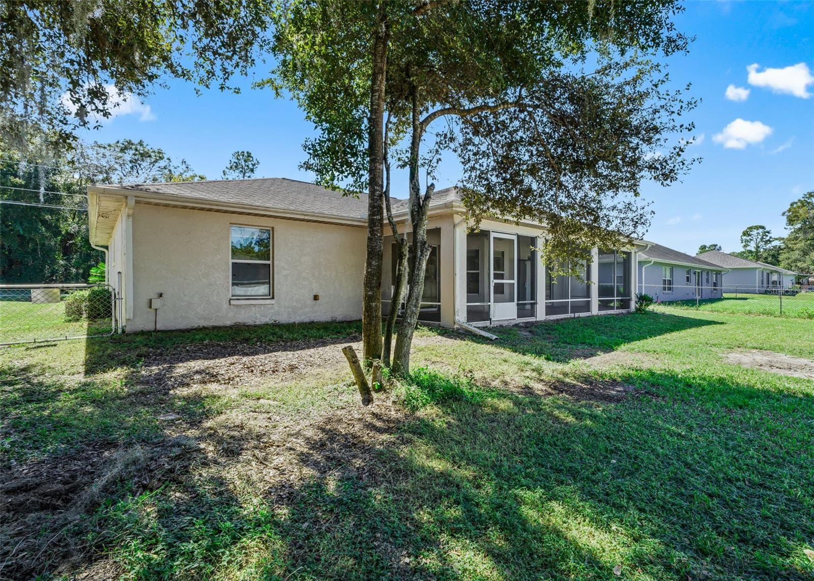 Single Family Residence at 9405 SE 161ST PL, SUMMERFIELD, photo 34 of 43
