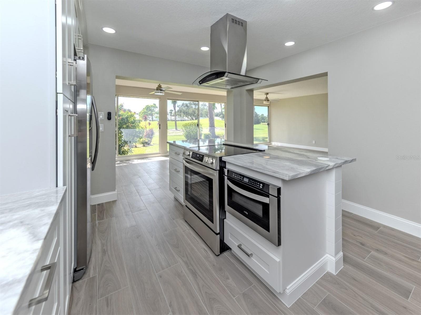 Condominium at 717 CARNOUSTIE TER #9, VENICE, photo 14 of 46