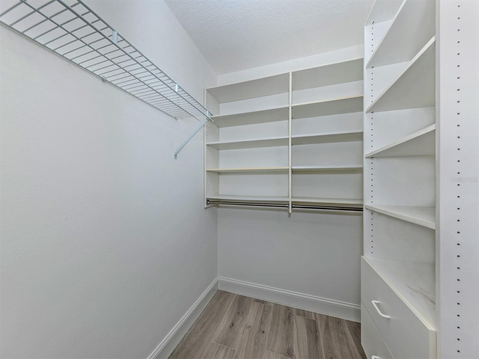 Condominium at 717 CARNOUSTIE TER #9, VENICE, photo 28 of 46