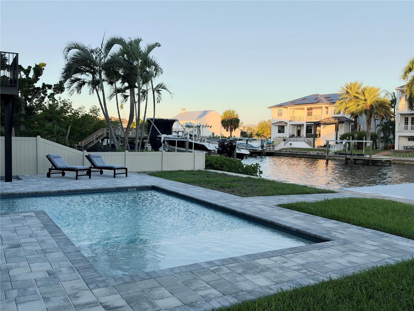 Single Family Residence at 2121 BAYOU GRANDE BLVD NE, ST PETERSBURG, photo 76 of 110