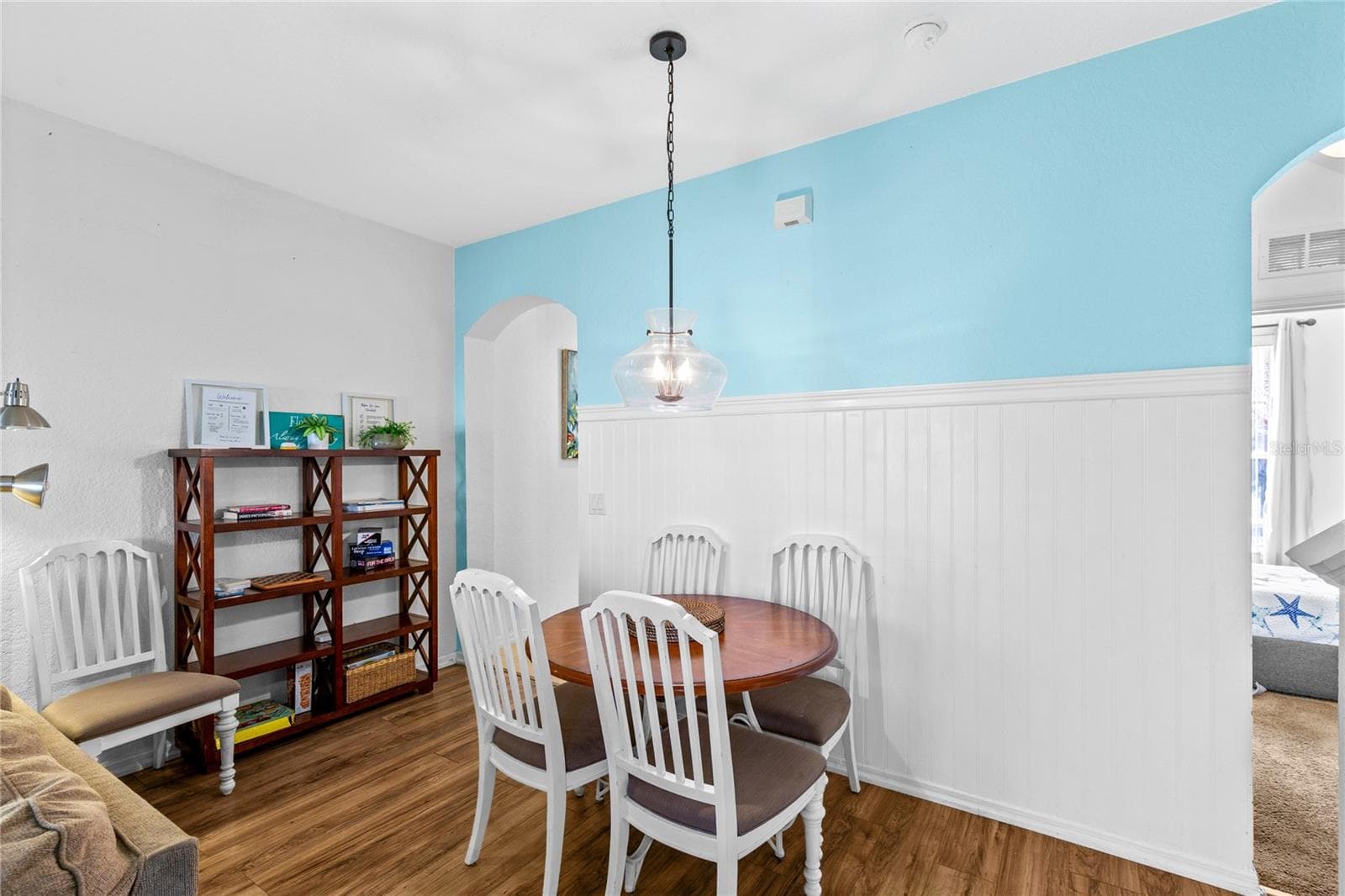 Townhouse at 121 PALERMO ST, DAVENPORT, photo 8 of 26