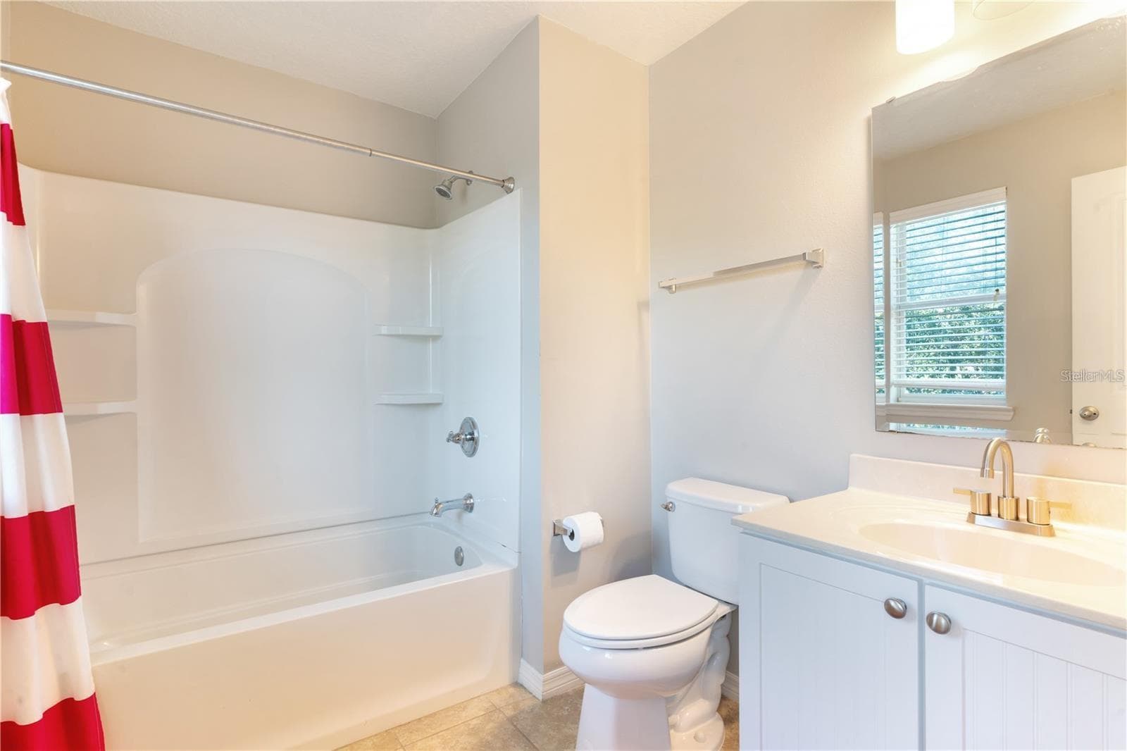 Single Family Residence at 11949 VERRAZANO DR DR, ORLANDO, photo 7 of 62