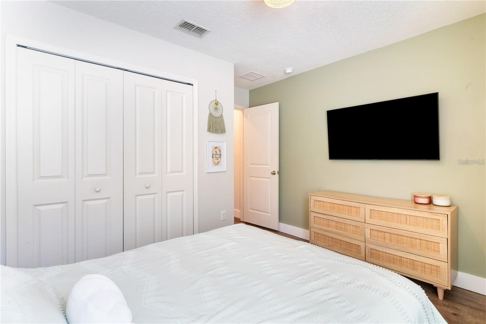 Single Family Residence at 11949 VERRAZANO DR DR, ORLANDO, photo 11 of 62