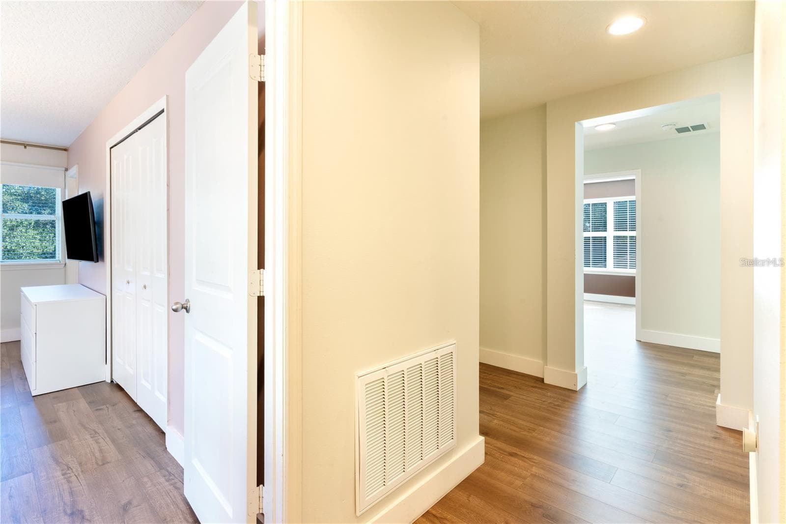 Single Family Residence at 11949 VERRAZANO DR DR, ORLANDO, photo 14 of 62