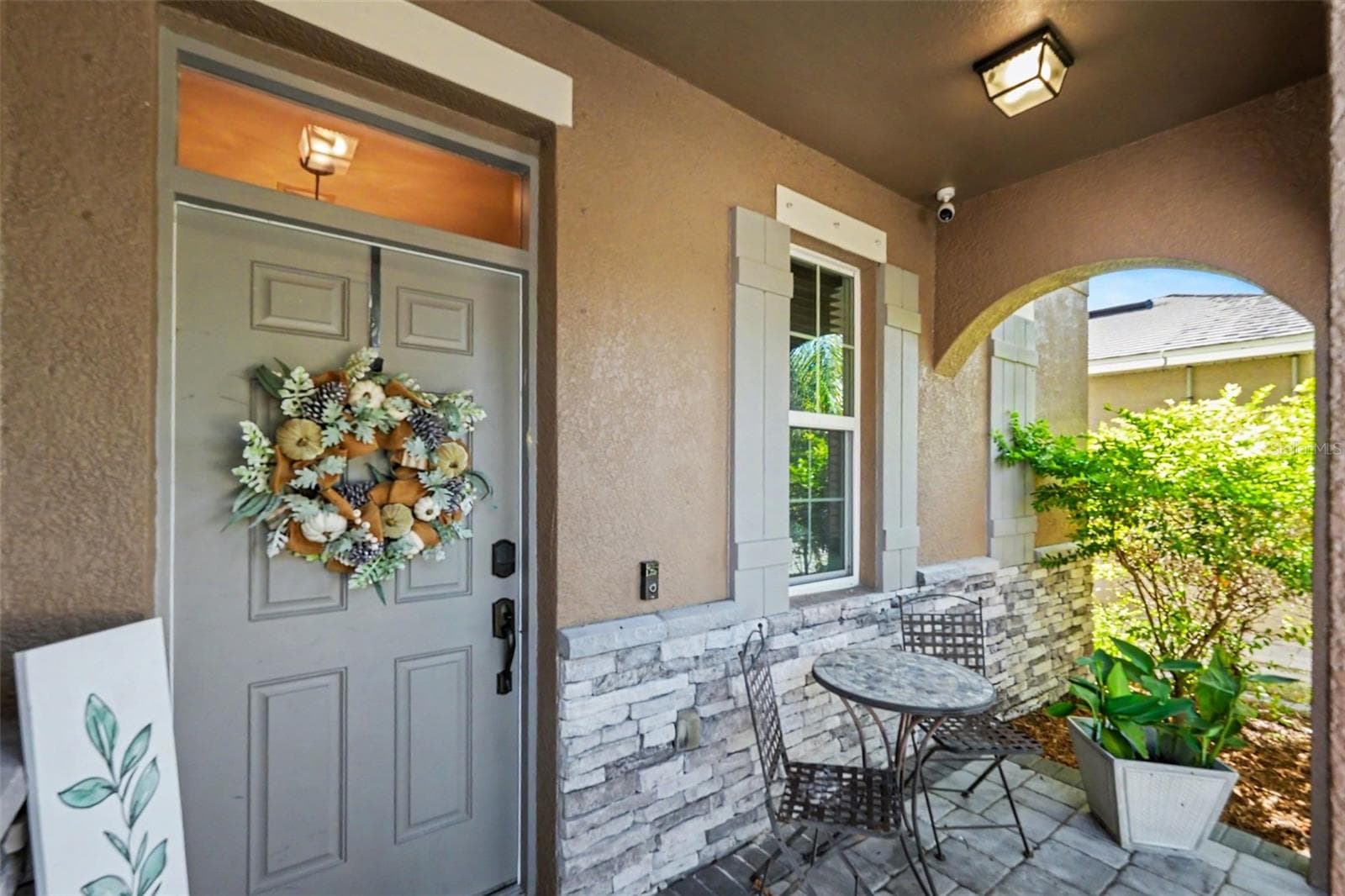 Single Family Residence at 11512 WARREN OAKS PL, RIVERVIEW, photo 4 of 37