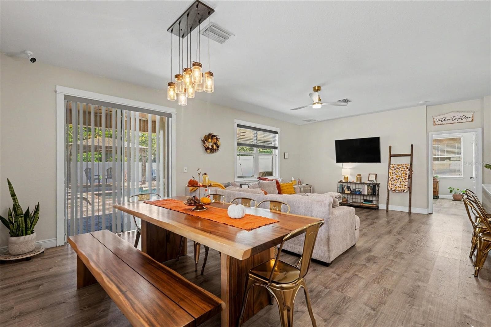 Single Family Residence at 11512 WARREN OAKS PL, RIVERVIEW, photo 17 of 37