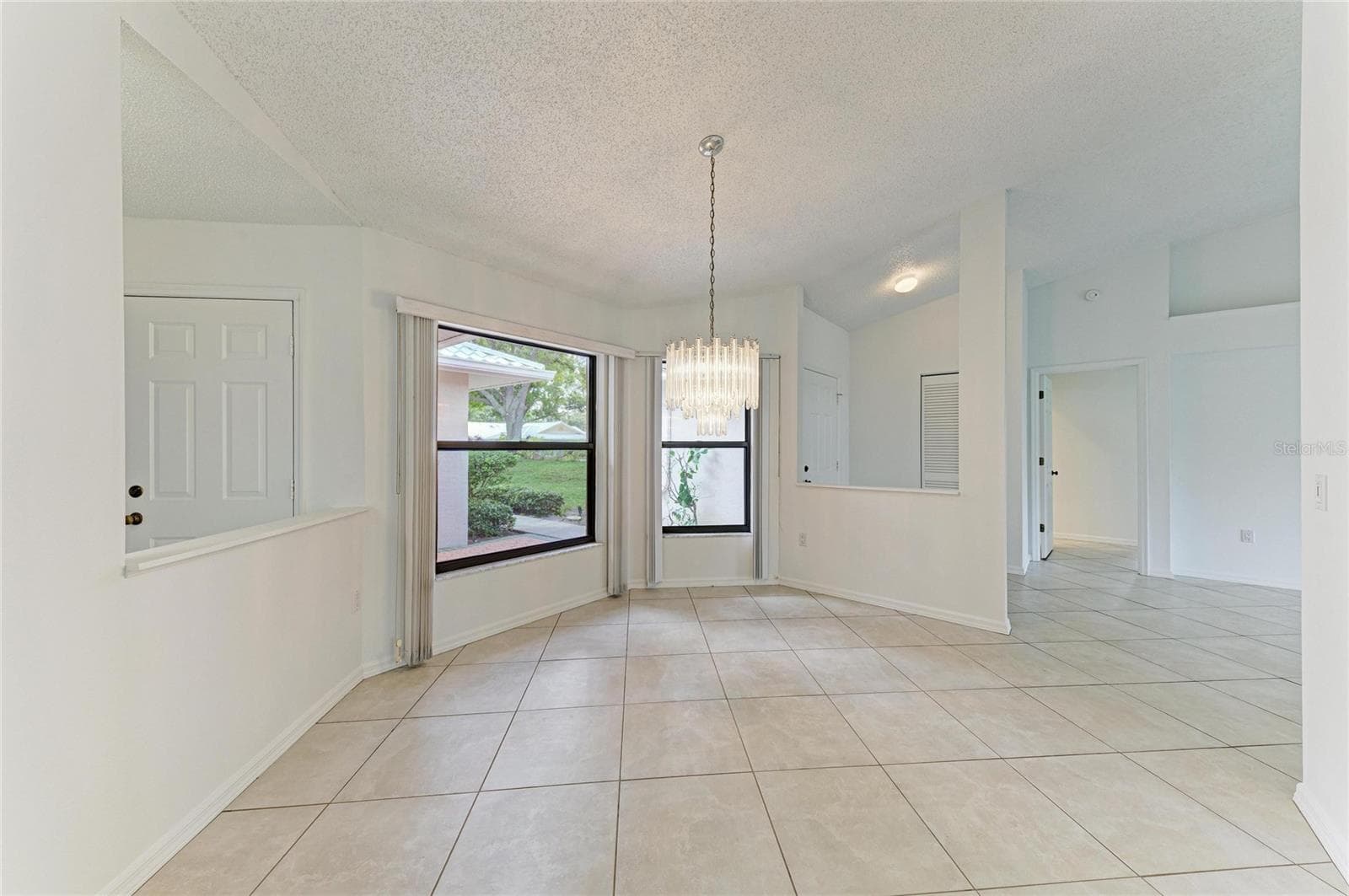 Condominium at 101 SOUTHAMPTON PL N #248, VENICE, photo 20 of 77