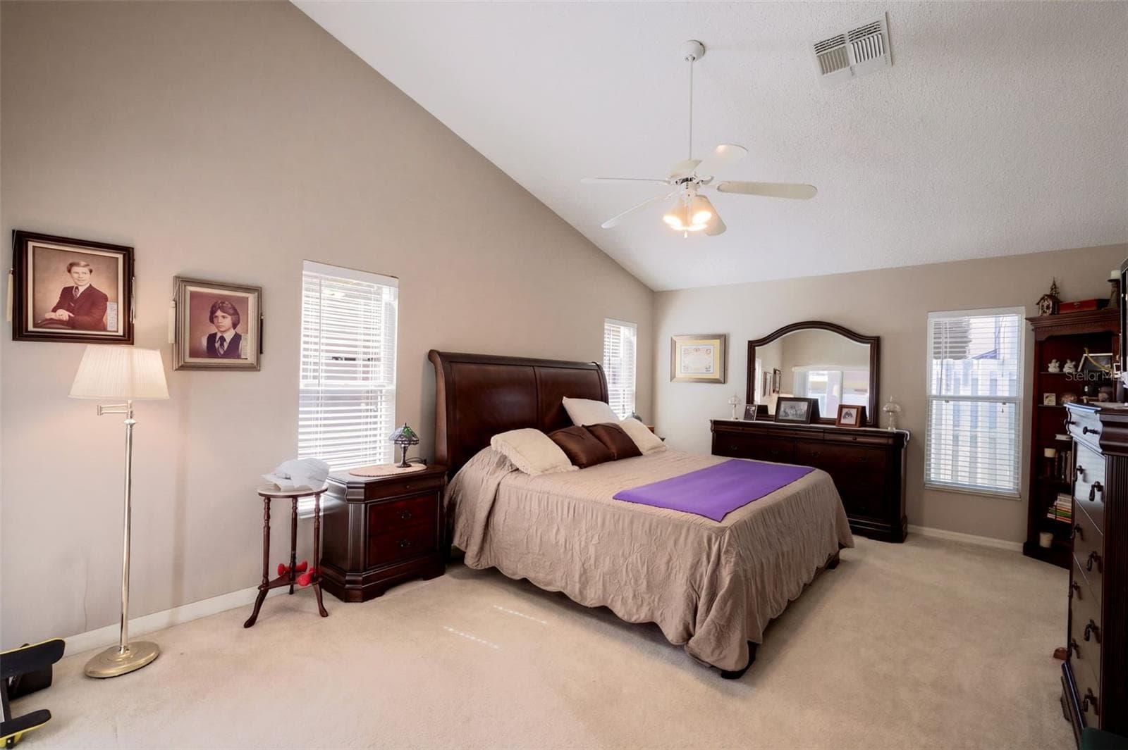 Single Family Residence at 8352 LAKE AMHURST TRL, ORLANDO, photo 14 of 39