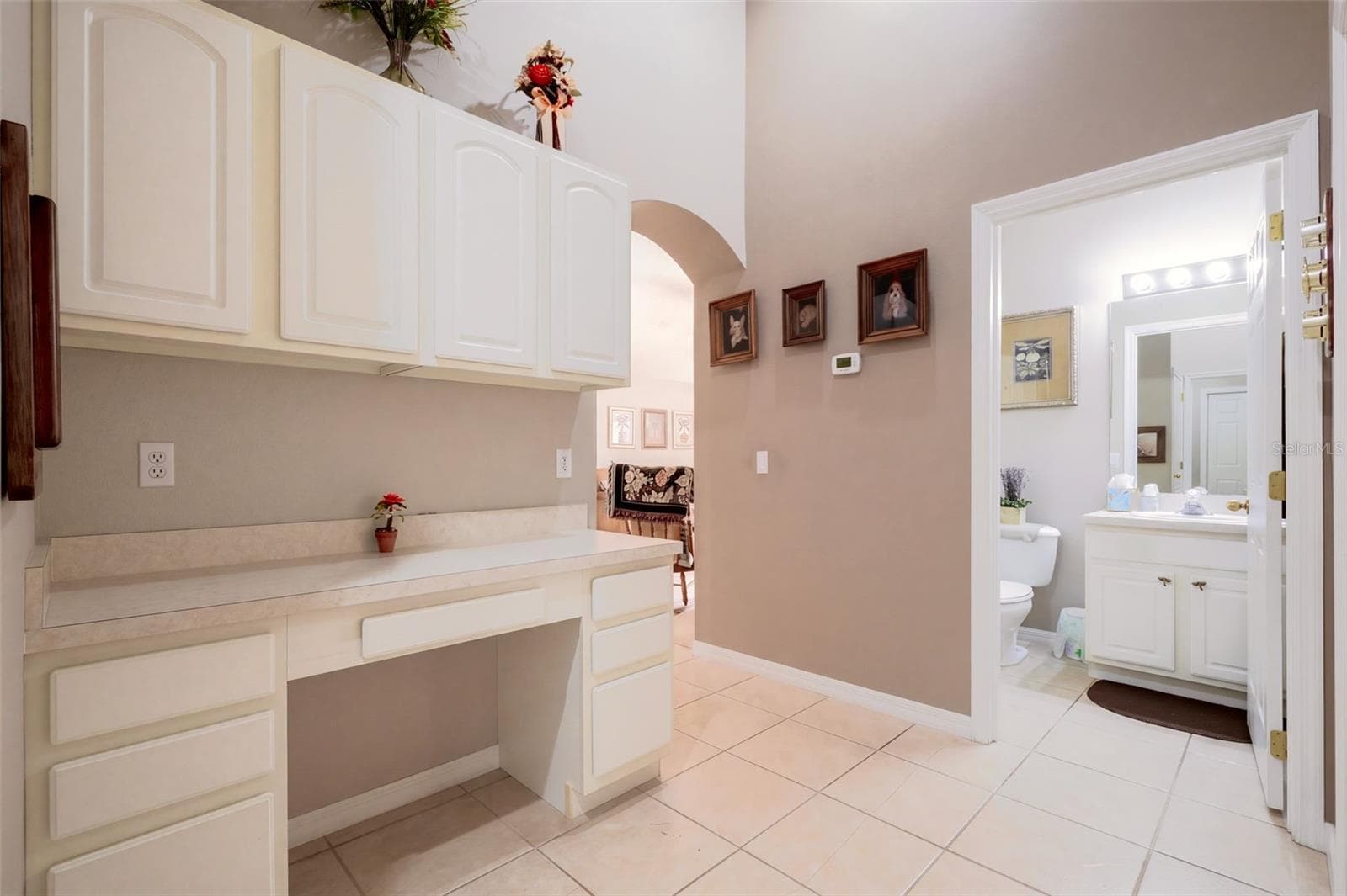 Single Family Residence at 8352 LAKE AMHURST TRL, ORLANDO, photo 30 of 39