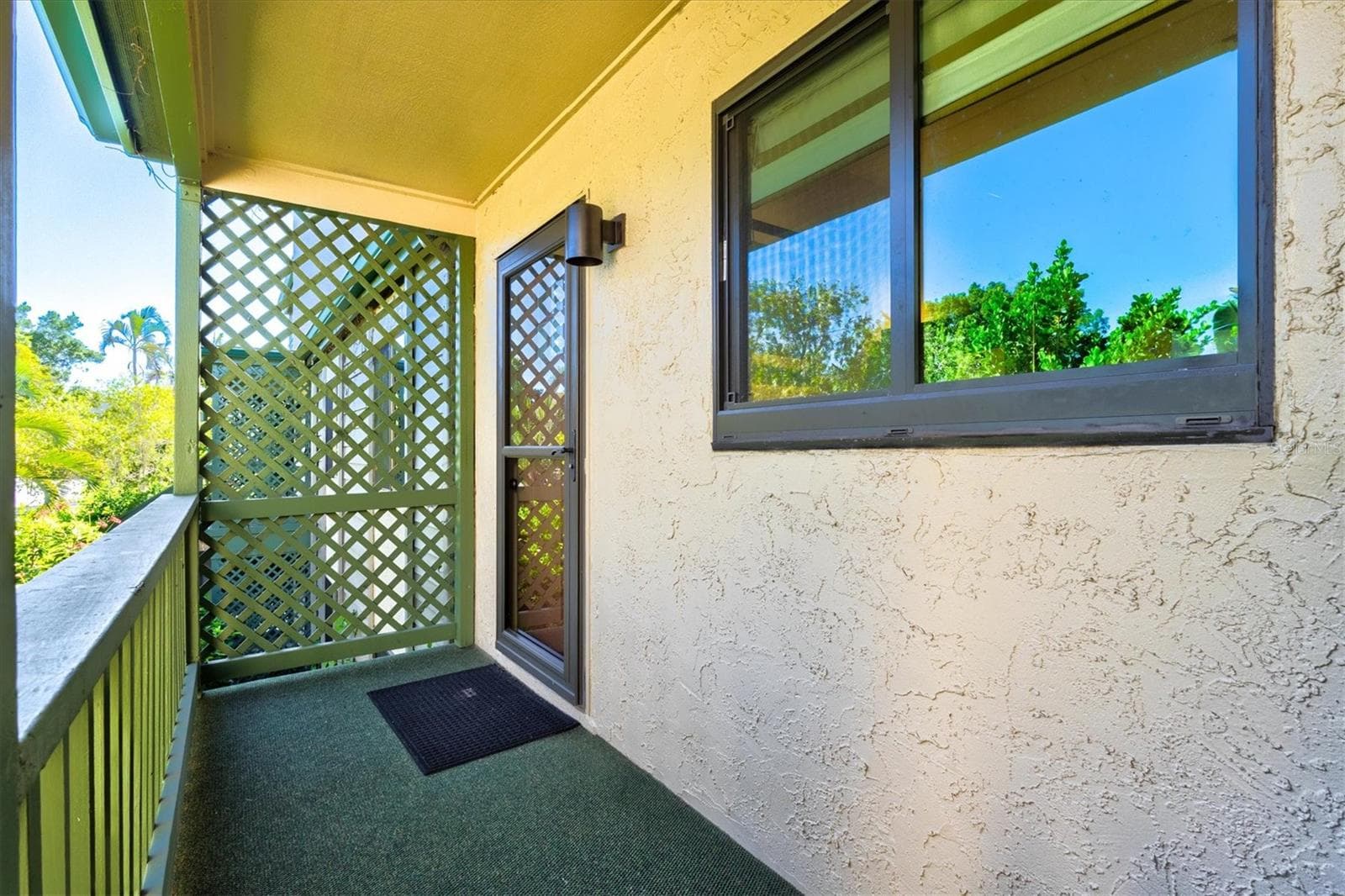 Condominium at 1518 PELICAN POINT DR #257, SARASOTA, photo 5 of 54