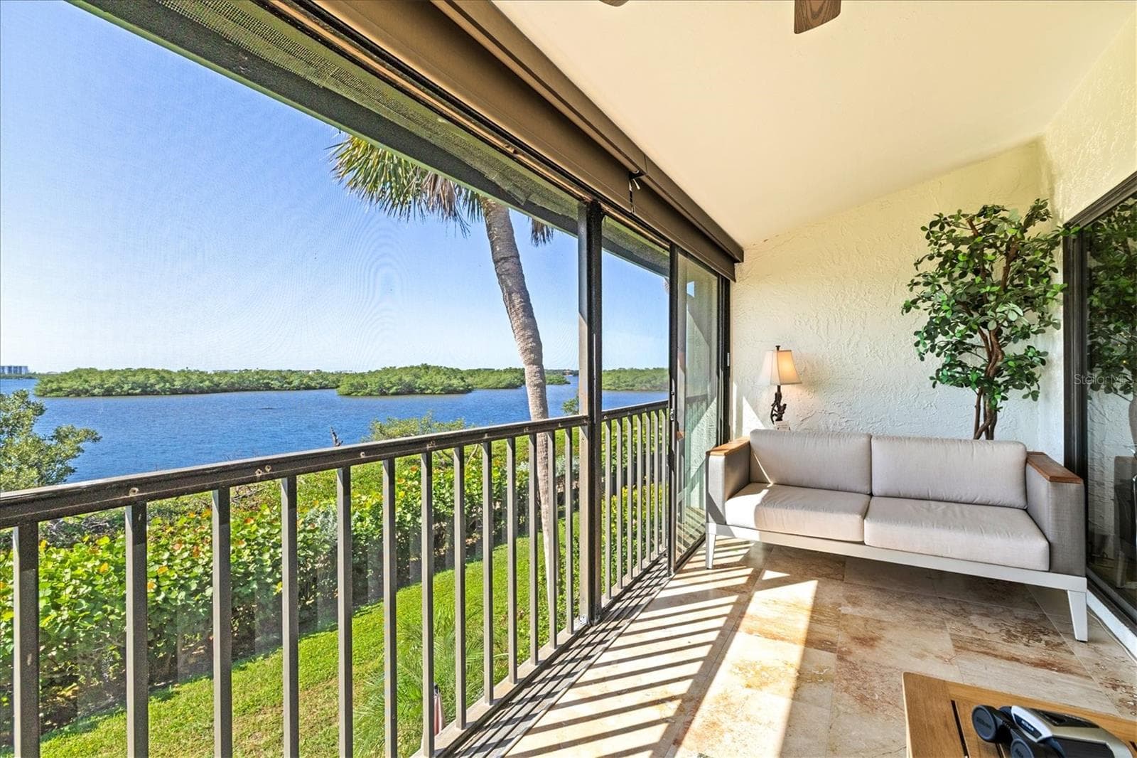 Condominium at 1518 PELICAN POINT DR #257, SARASOTA, photo 41 of 54