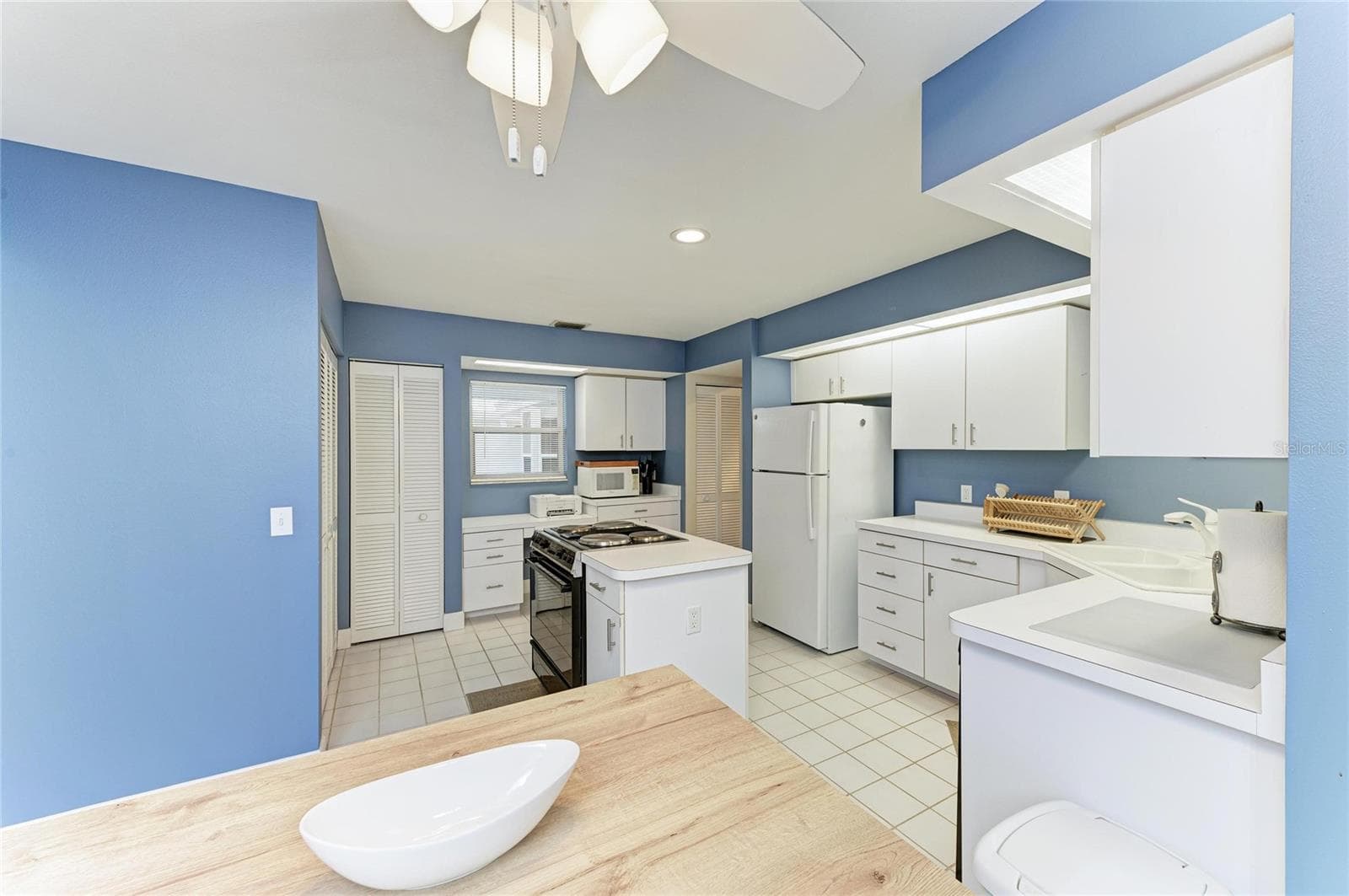 Condominium at 729 BRIGHTSIDE CRESCENT DR #33, VENICE, photo 27 of 86