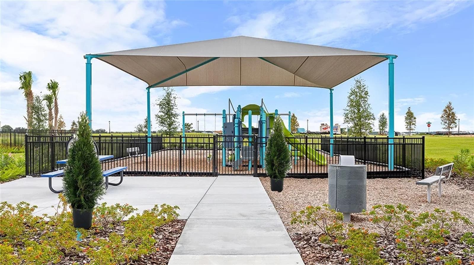 AMENITIES - 534 OAKCREEK LN, DAVENPORT