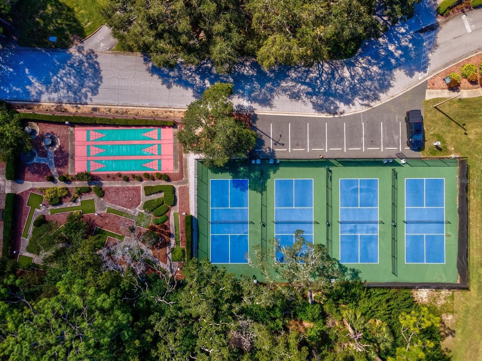 Condominium at 36750 US HIGHWAY 19 N #2372, PALM HARBOR, photo 44 of 56