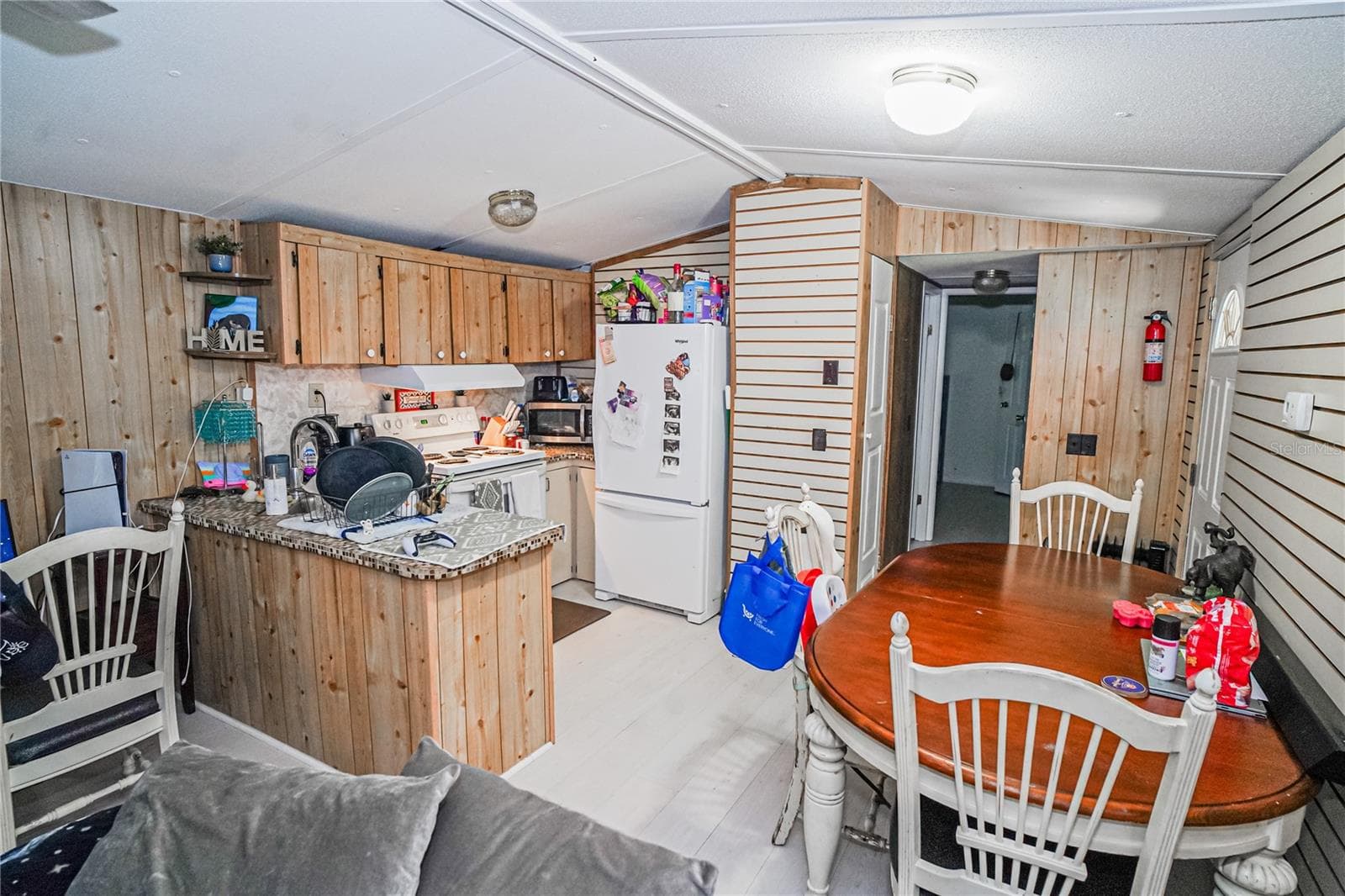 Mobile Home at 8000-8030 BELCHER LN, LAND O LAKES, photo 11 of 32
