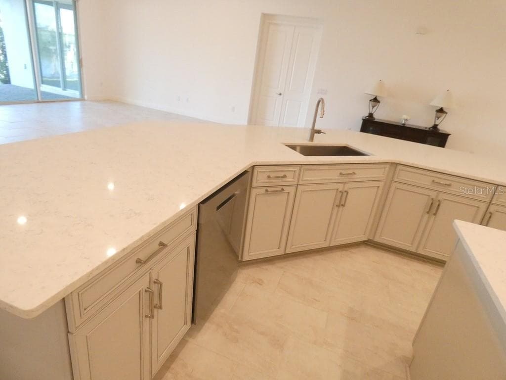 Single Family Residence at 958 SIGNET DR, APOLLO BEACH, photo 31 of 61