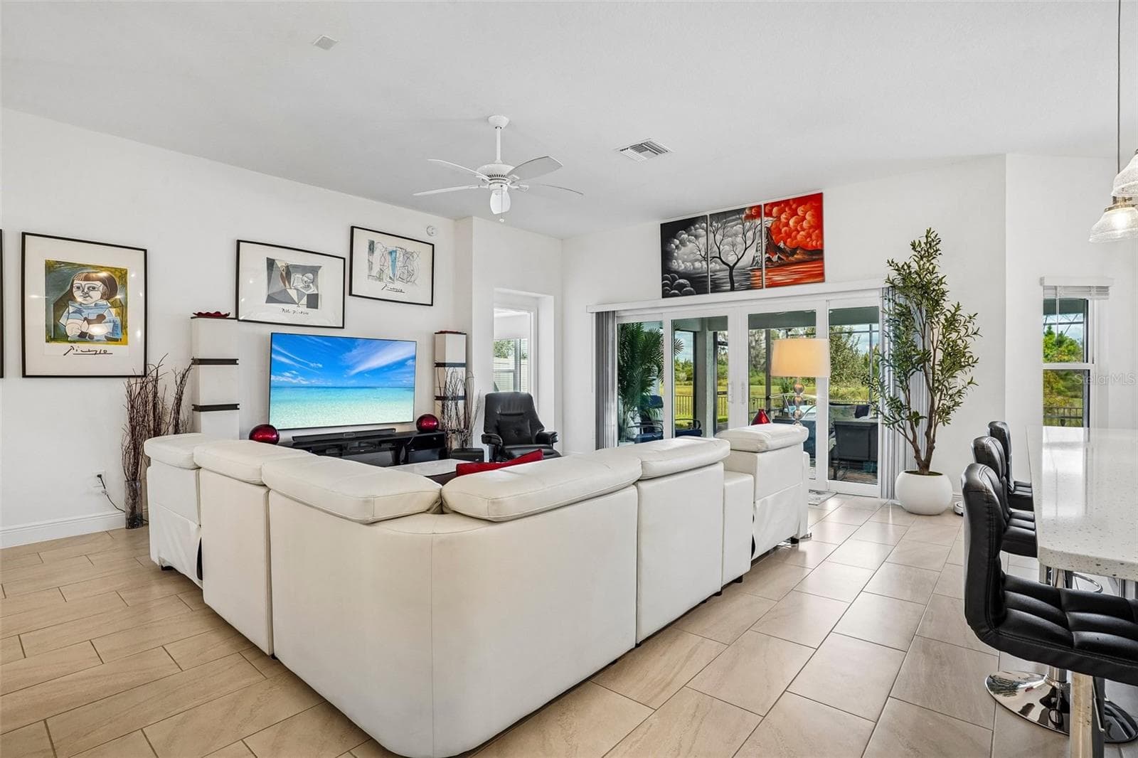 Single Family Residence at 2227 LANDREA LOOP, THE VILLAGES, photo 9 of 48