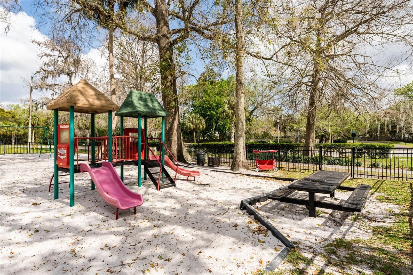 Townhouse at 702 GLASGOW CT, WINTER SPRINGS, photo 26 of 28