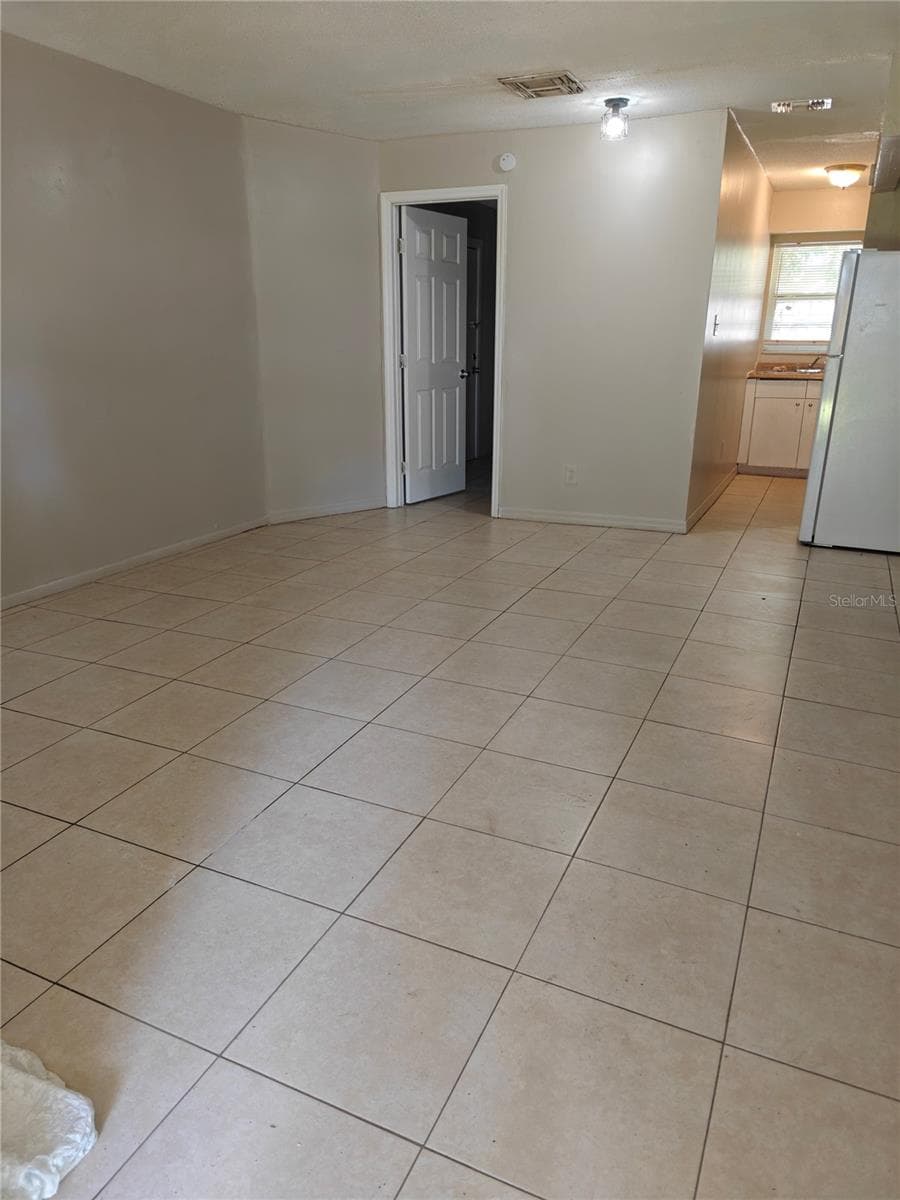 Duplex at 1629 PALM WAY, LARGO, photo 3 of 7