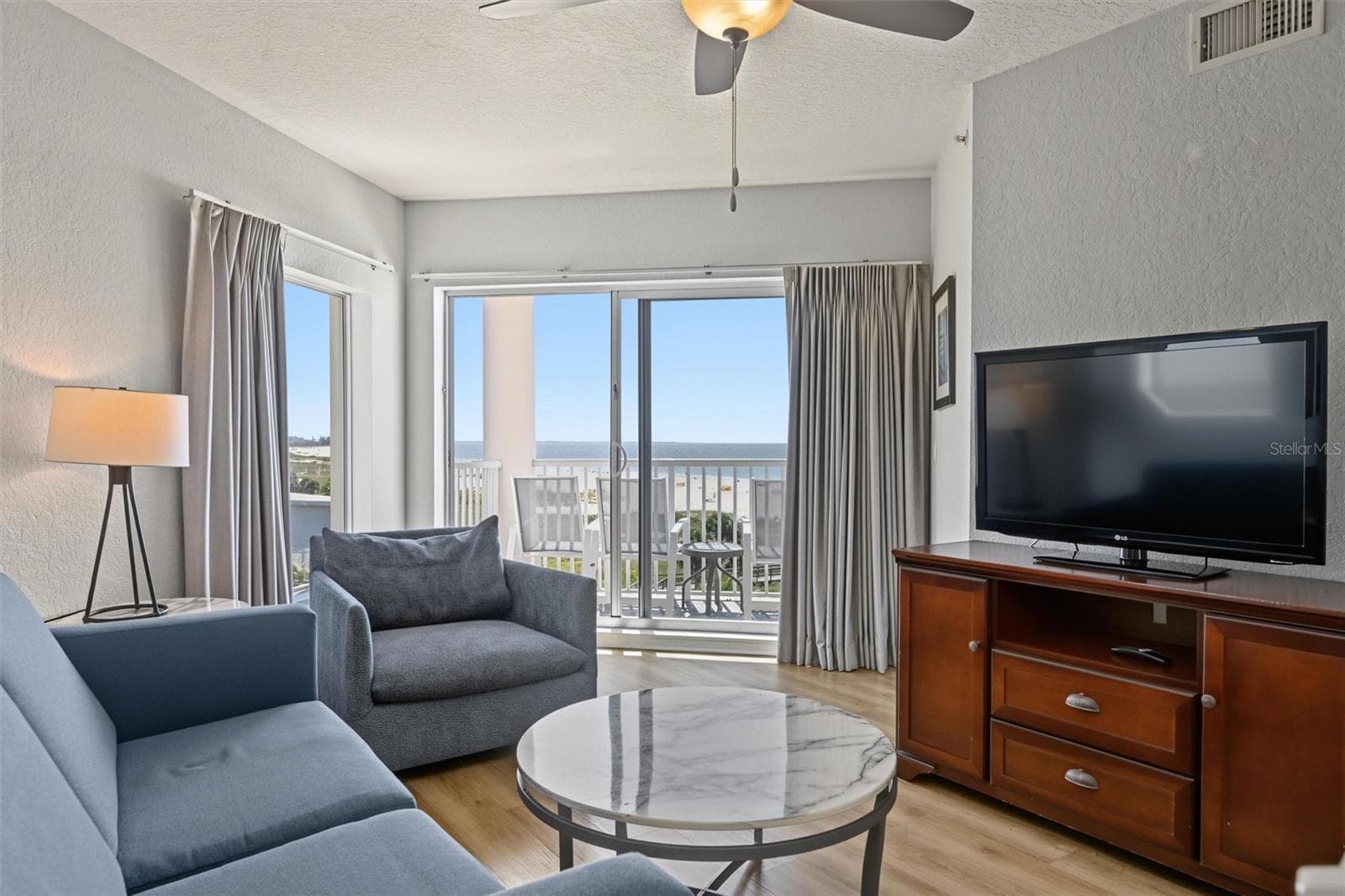 Condo - Hotel at 12000 GULF BLVD #513S, TREASURE ISLAND, photo 7 of 61