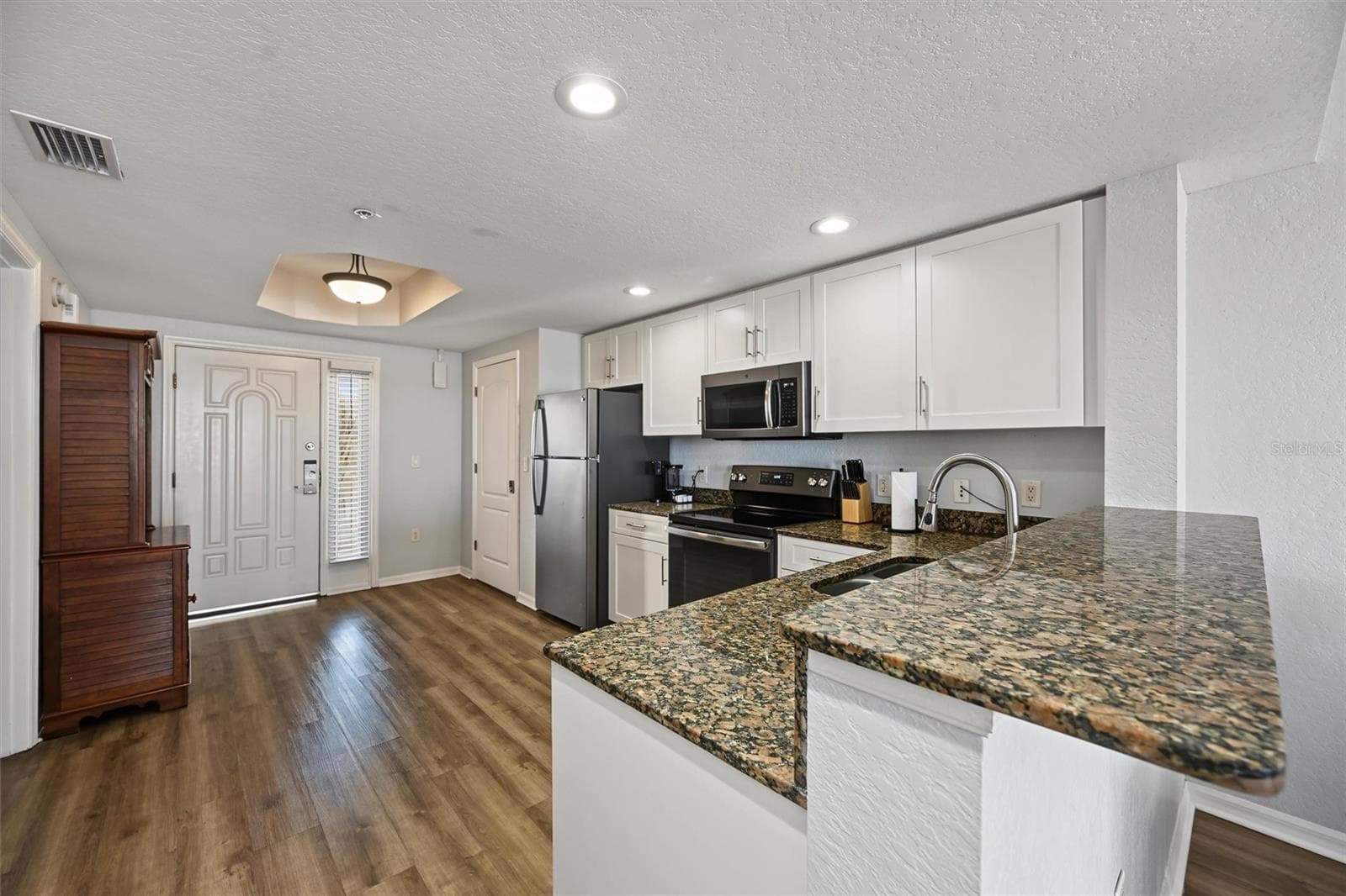 Condo - Hotel at 12000 GULF BLVD #513S, TREASURE ISLAND, photo 12 of 61